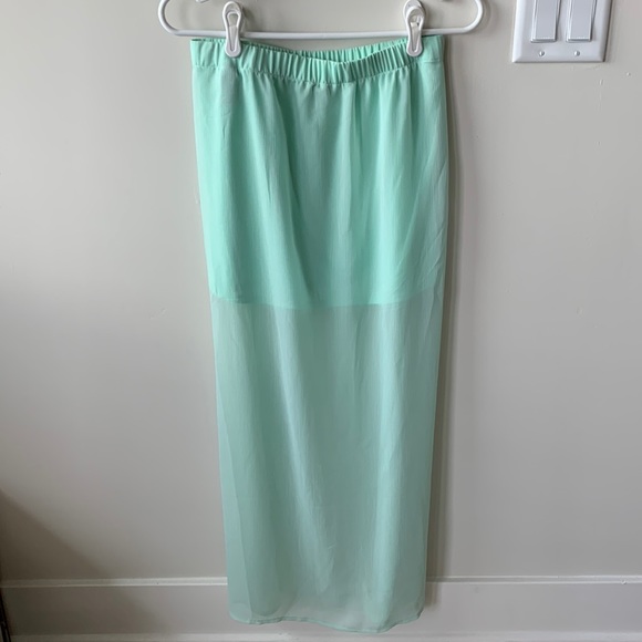 Express chiffon double slit maxi skirt (NWOT) - Picture 2 of 3